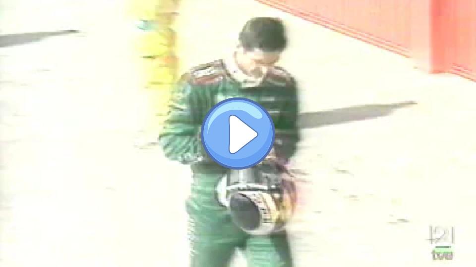 Video thumb: Pedro de la Rosa crashes while leaving the pits - 2001 Spanish GP (Audio TVE2 - Spanish)