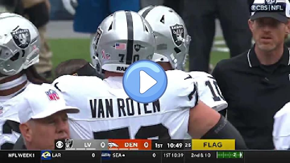 Video thumb: Jimmy Garoppolo shaken up after taking a hit