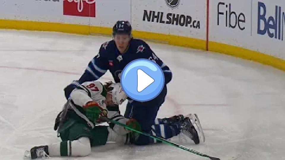 Video thumb: Kirill Kaprizov Injured After Logan Stanley Awkwardly Falls on Him
