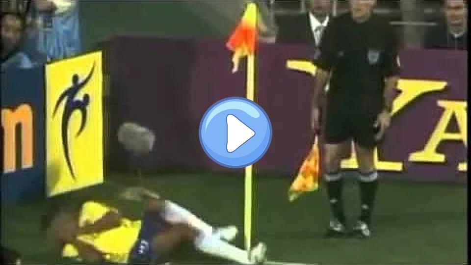 Video thumb: Rivaldo's acting fail - World Cup 2002 Oscar-winning performance