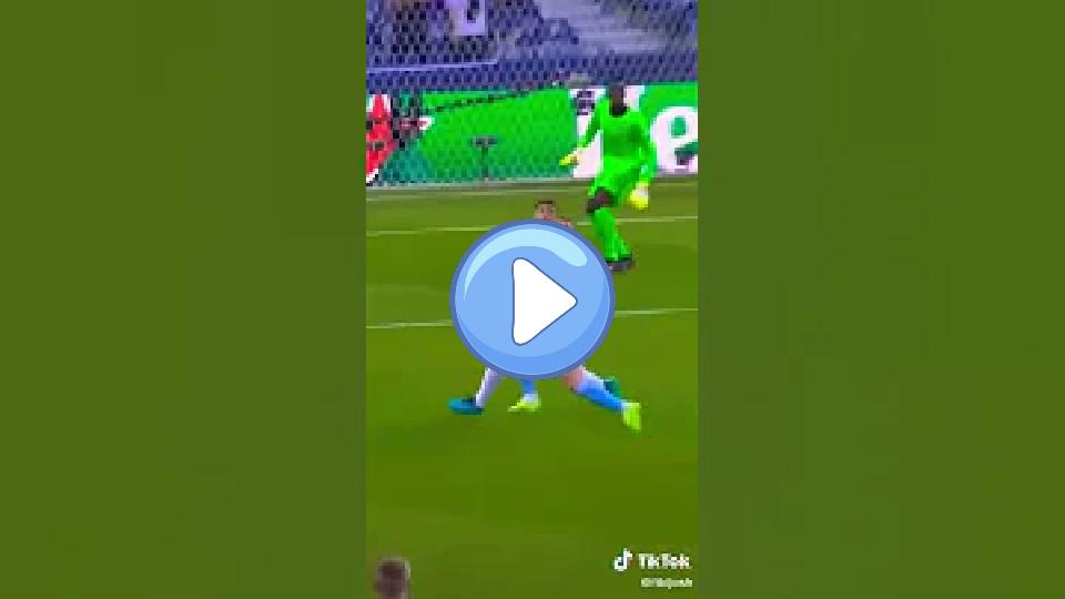 Video thumb: Thiago Silva's injury is unfortunate. 🥺