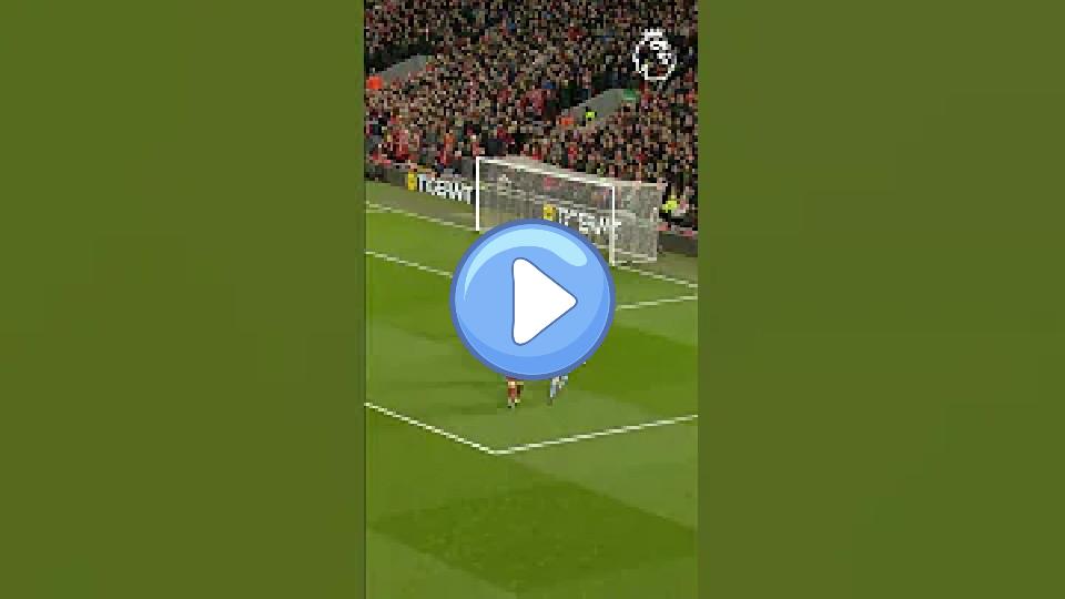 Video thumb: End to end as Fabinho scores for Liverpool.