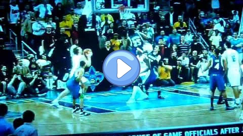 Video thumb: Al Jefferson Knee Injury - www.thecmsb.com