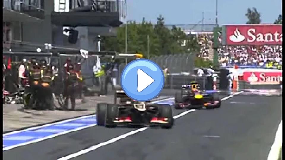 Play video: Mark Webber Crash - F1 Grand Prix Nürburgring 2013 Video thumb: Mark Webber Crash - F1 Grand Prix Nürburgring 2013