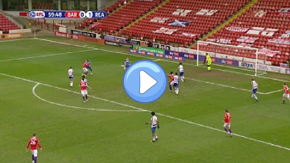 Video thumb: Daryl Dike and Barnsley Tactics