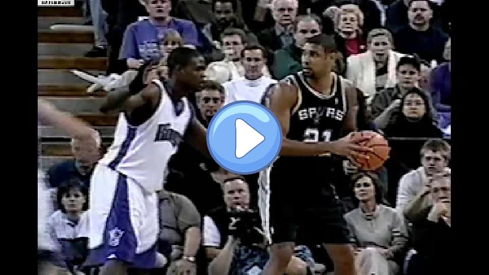 Video thumb: NBA on TNT - MVP Tim Duncan Battles Chris Webber! Spurs vs. Kings 2002