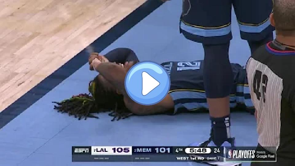 Video thumb: Ja Morant takes a hard fall and appears to injure his wrist | NBA on ESPN