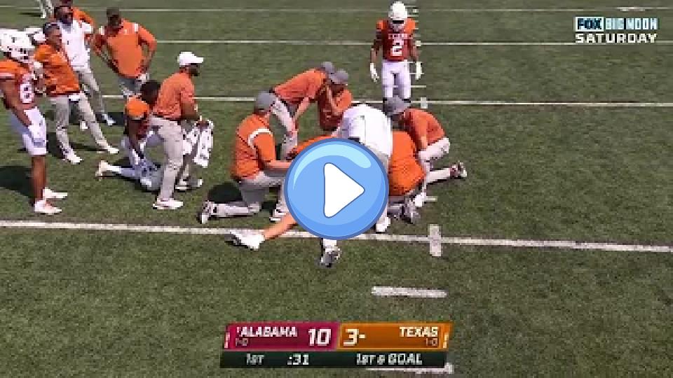 Video thumb: Texas QB Quinn Ewers Suffers Injury vs. Alabama | 2022 College Football