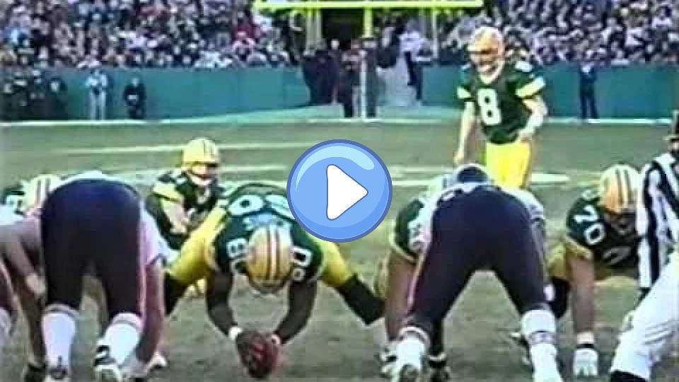 Play video: The Walter Payton Game - Bryan Robinson blocks a field goal Video thumb: The Walter Payton Game - Bryan Robinson blocks a field goal