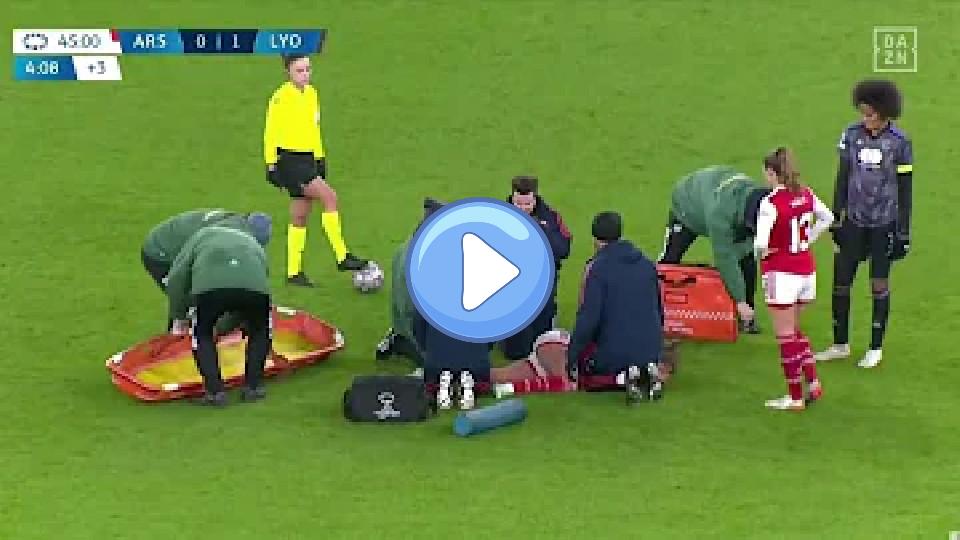 Video thumb: Vivianne Miedema was stretchered off after a serious-looking knee injury.