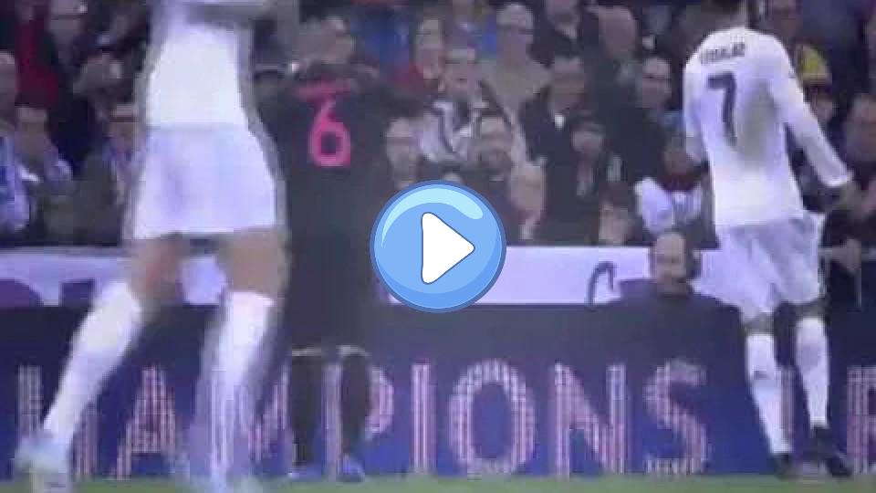 Video thumb: Verratti Injury - Real Madrid vs PSG 0-0 ~ 11/3/2015