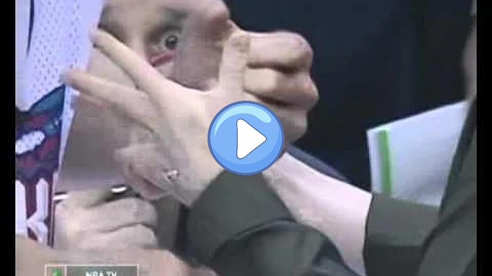 Play video: Video thumb: