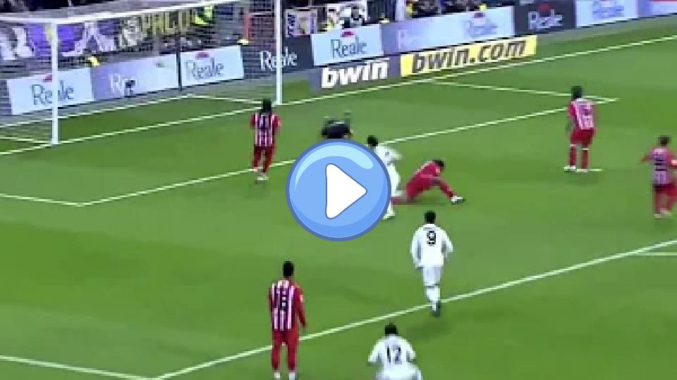 Video thumb: News Update: Gonzalo Higuain out for three weeks.