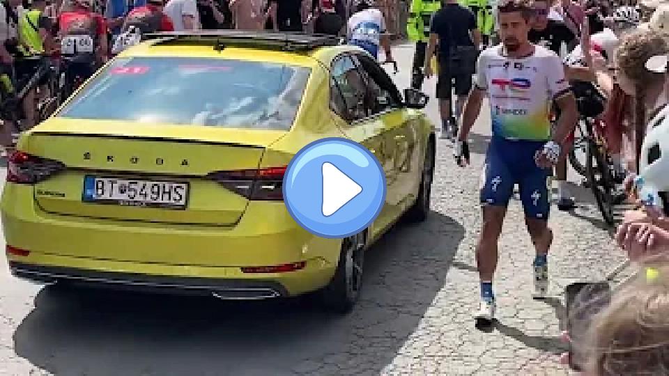 Play video: Cycling crash involving Peter Sagan at the Slovak and Czech Championships in Tlmače, Slovakia, 2023. #PeterSagan Video thumb: Cycling crash involving Peter Sagan at the Slovak and Czech Championships in Tlmače, Slovakia, 2023. #PeterSagan