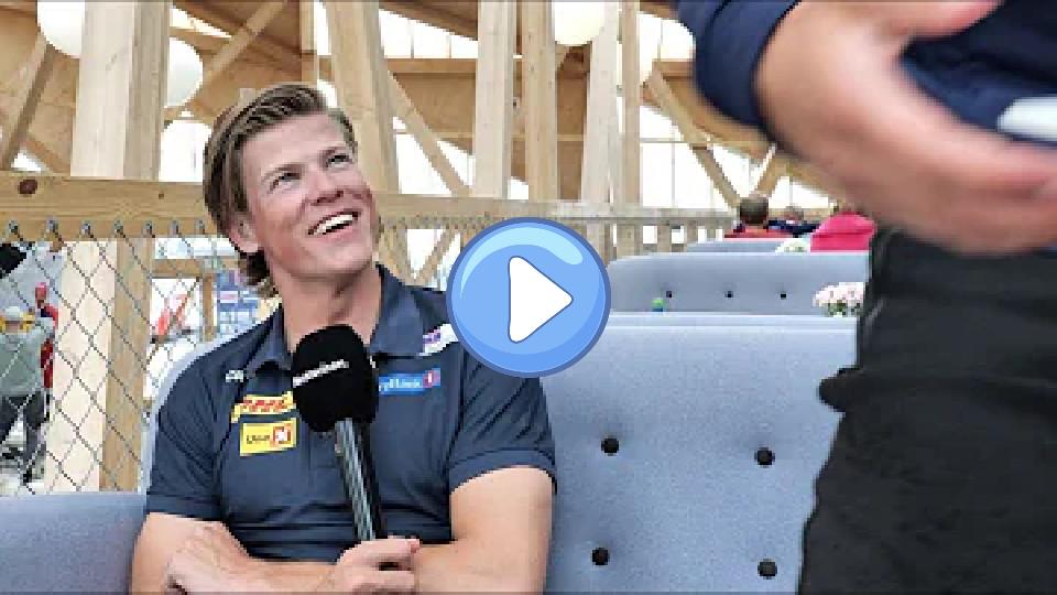 Video thumb: In the middle of the serious interview, this happens.