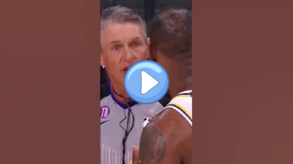 Video thumb: LeBron APOLOGIZES to Scott Foster: 