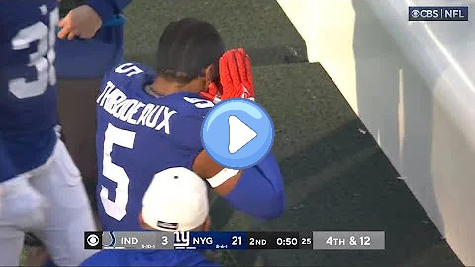 Video thumb: Kayvon Thibodeaux celebrates after Nick Foles' injury (full sequence).