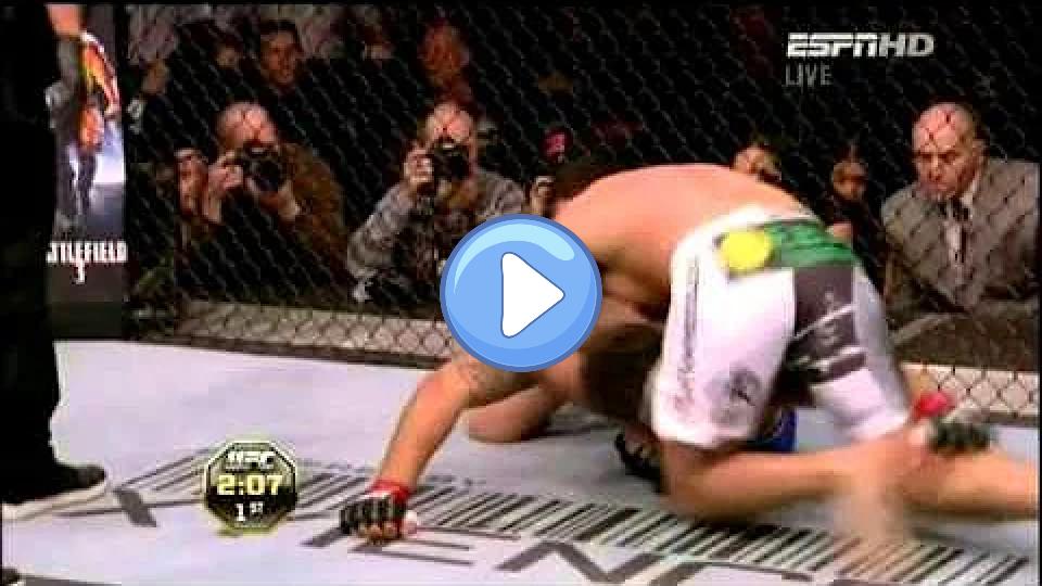 Video thumb: Mir vs. Nogueira Arm Breakage at UFC 140