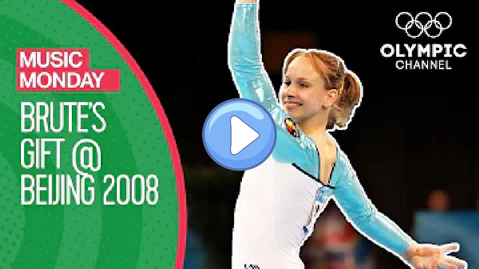 Video thumb: Sandra Izbasa performs to 