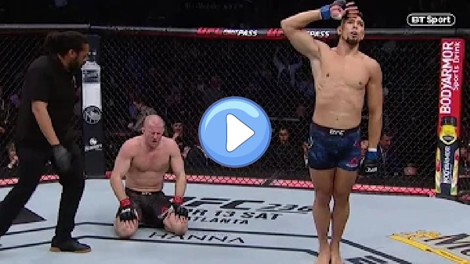 Video thumb: Johnny Walker dislocates shoulder doing the worm after win | UFC 235