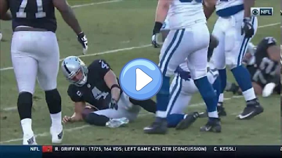 Video thumb: Derek Carr Suffers Leg Injury (HD)