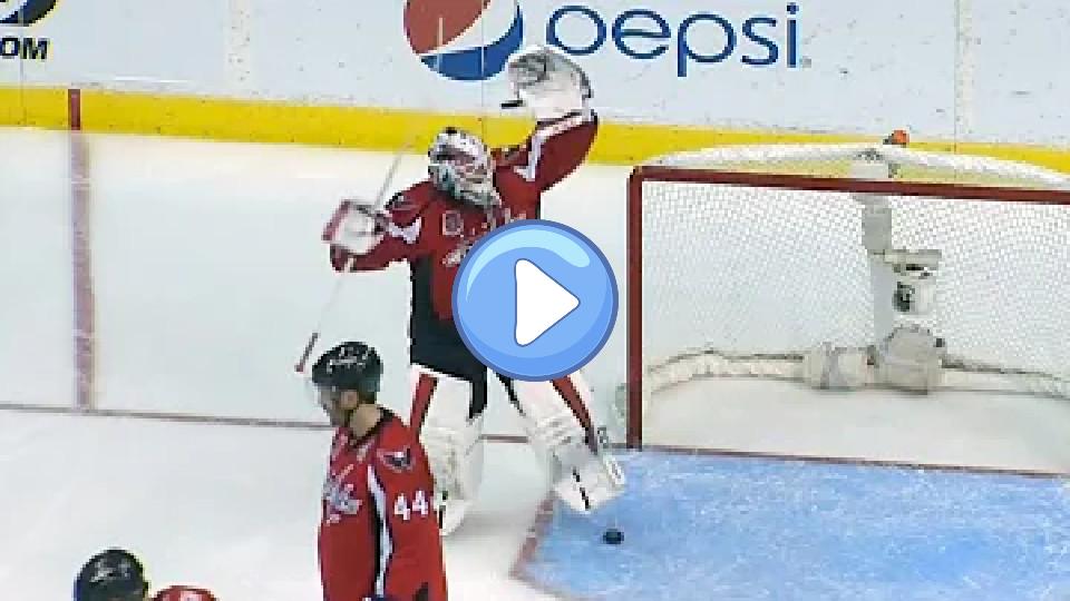 Play video: Hockey puck disappears in Holtby's gear. Video thumb: Hockey puck disappears in Holtby's gear.