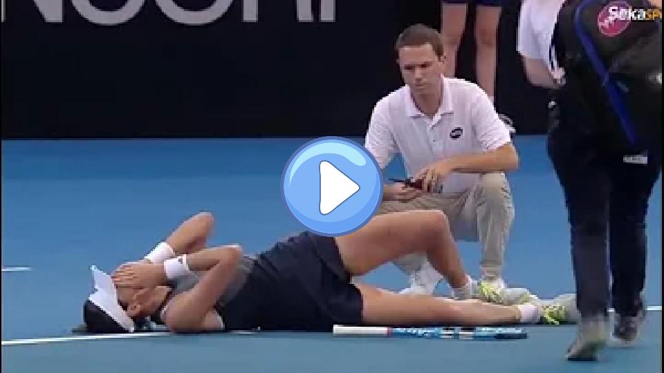 Video thumb: Garbiñe Muguruza collapses on the court (Brisbane 2018)