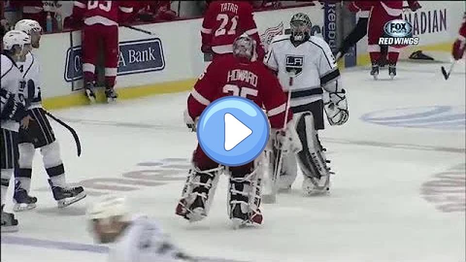 Video thumb: Quick and Howard exchange words at center ice.