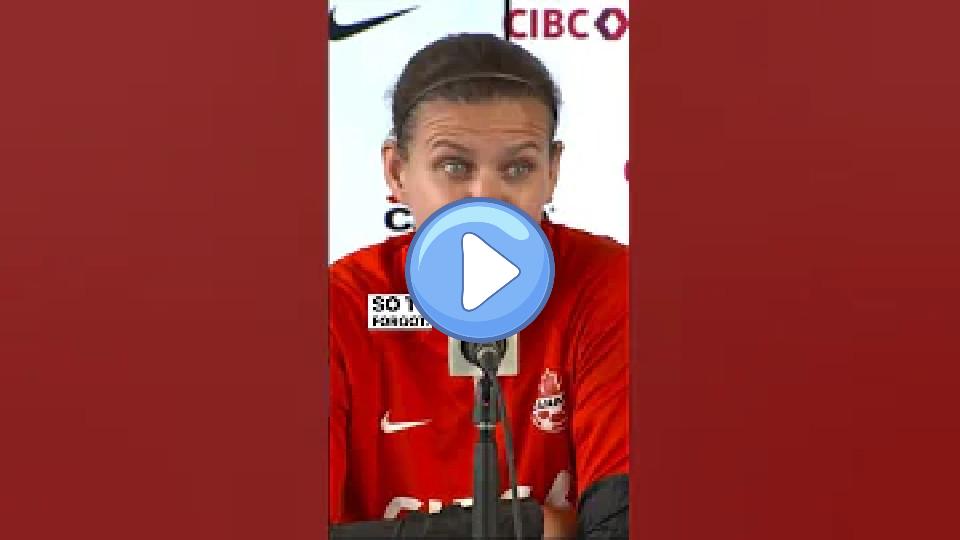 Video thumb: Christine Sinclair explains why she blocked the USWNT’s X account. 😂