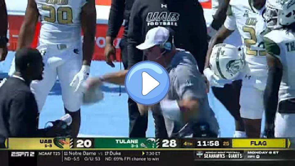 Video thumb: UAB coach Trent Dilfer loses his temper after costly penalty against Tulane