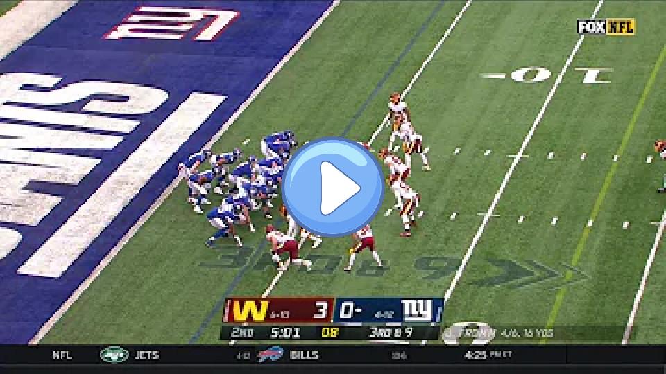 Video thumb: Giants Run a QB Sneak on 3rd & 9.