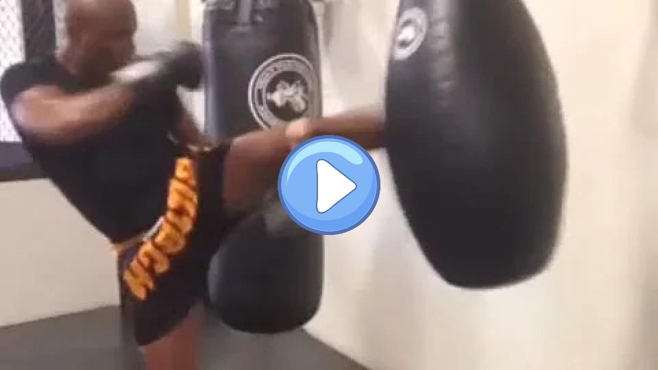 Play video: Anderson Silva is recovering and training hard after his leg injury. Video thumb: Anderson Silva is recovering and training hard after his leg injury.