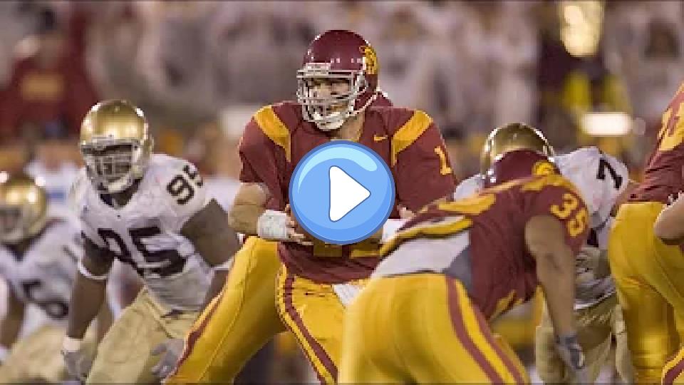 Video thumb: In the 2004 game between Notre Dame and USC, Matt Leinart passed for 400 yards and five touchdowns, leading USC to a 41-10 victory.