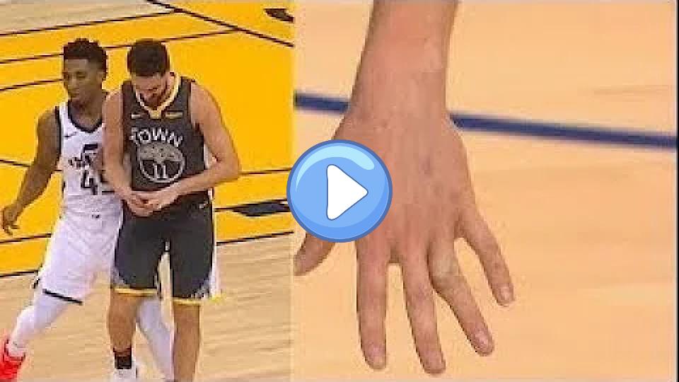 Video thumb: Klay Thompson Goes Wild Even After Dislocating His Finger in Injury! Warriors vs. Jazz